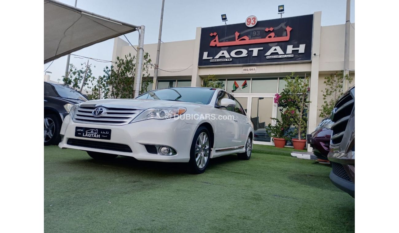 تويوتا افالون موديل 2011 وارد فتحة جلد مثبت سرعة تحكم رنجات حساسات بحالة ممتازة