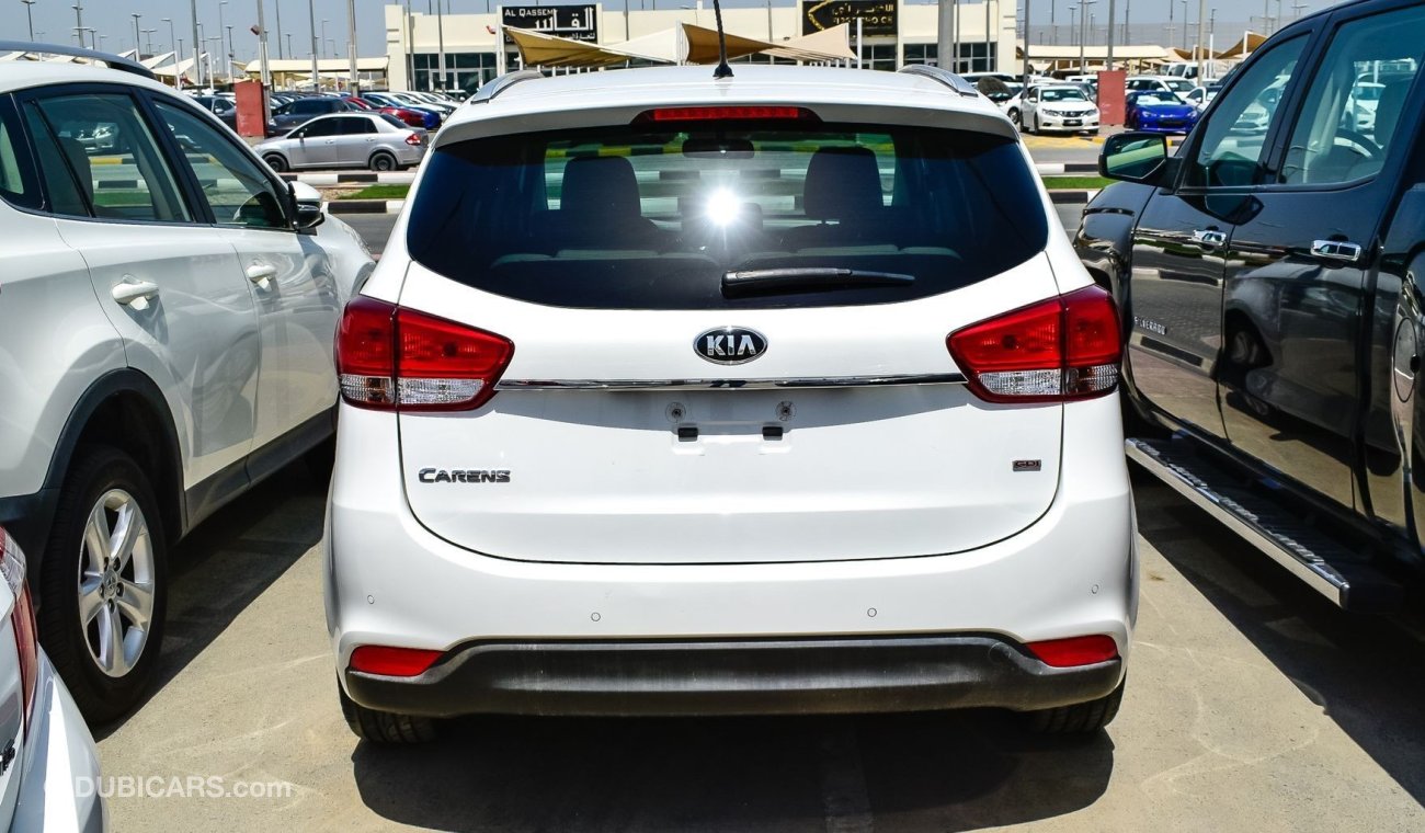 Kia Carens