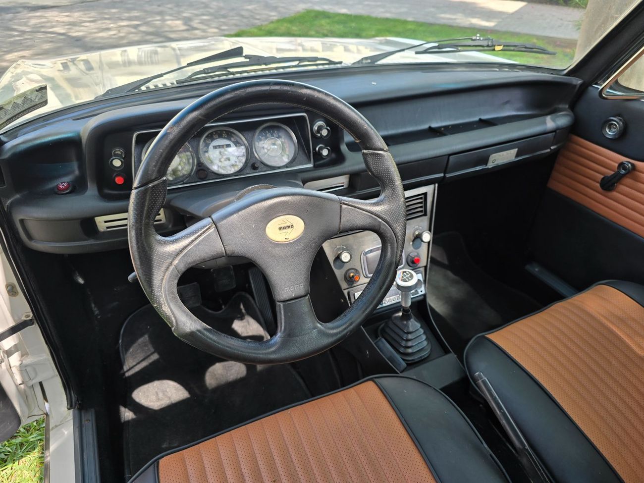 بي أم دبليو 2002 BMW 2002 2000 L