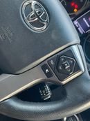 تويوتا تاكوما طقم TRD / محرك V6 سعة 3.5 لتر / دفع رباعي / فتحة سقف / شاشة كبيرة / نظام مراقبة النقاط العمياء / بحا