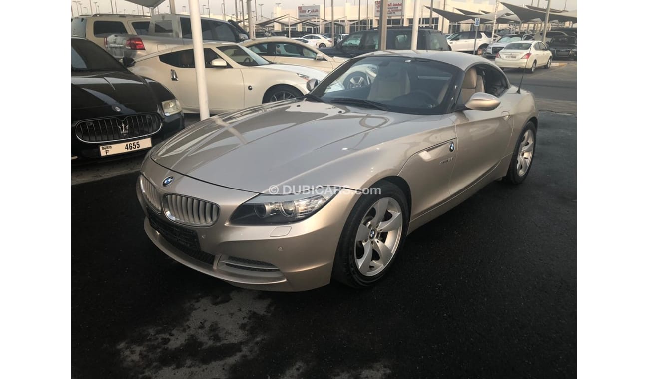 BMW Z4 Bmw Z4  model 2010 GCC CAR PREFECT CONDITION FULL SERVICE FULL OPTION LOW MILEAGE