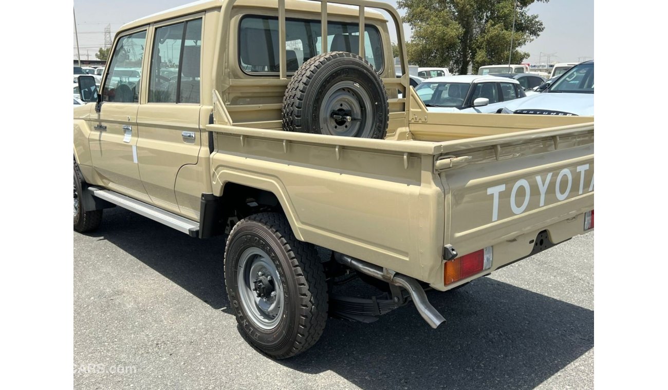 Toyota Land Cruiser Pick Up MODEL 2022 DIESEL 4.2L 6 CYLINDER WITH DIFFLOCK POWER WINDOWS MANUAL TRANSMISSION CAN BE EXPORT