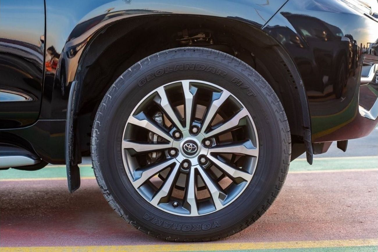 Toyota Prado TZG 2.8L DIESEL