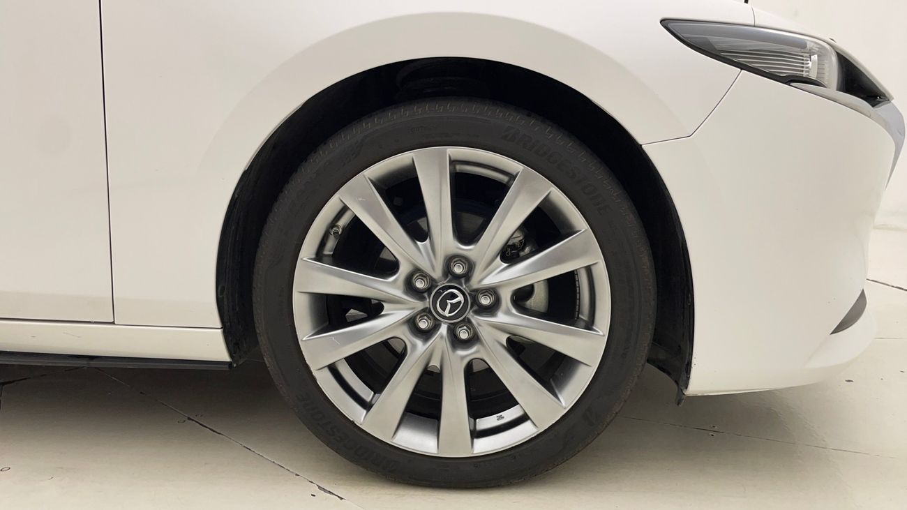 مازدا 3 EVOLVE 2 | بدون دفعة مقدمة | اختبار القيادة في المنزل