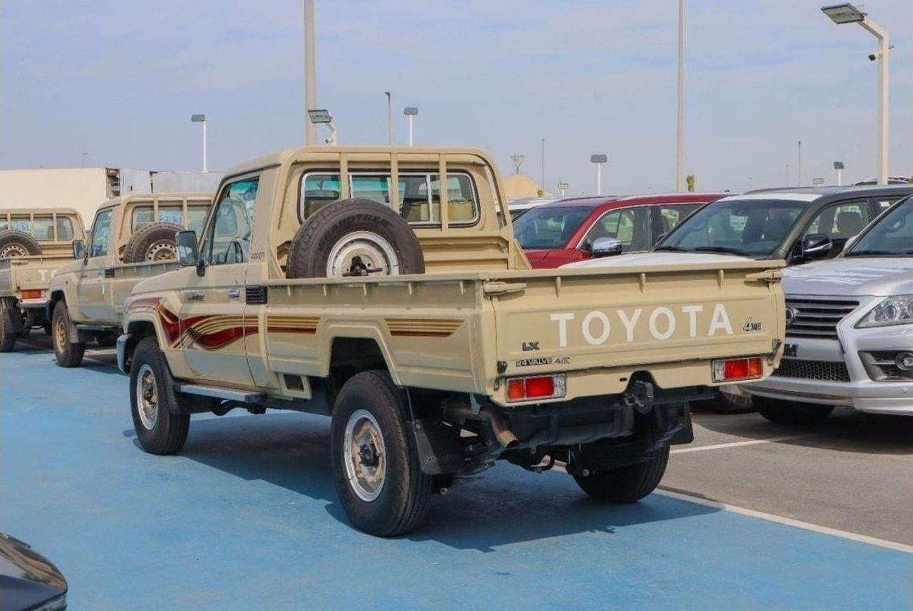 Toyota Land Cruiser Pick Up Land cruiser single cabin model 2009 4.0L LX 24 VALVE