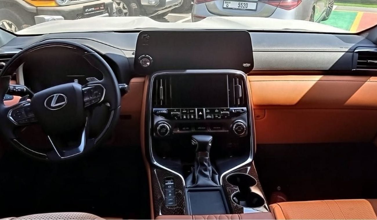 لكزس LX 600 VIP LEXUS LX 600 VIP LAUNCH EDITION