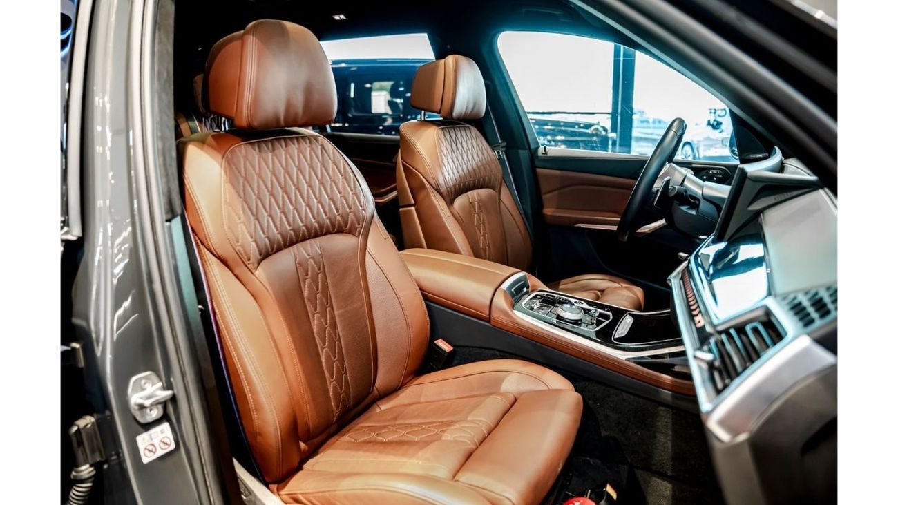 بي أم دبليو X7 2023 BMW X7 xDrive 40i, 2028 BMW Warranty + Service Contract, Low KMs, GCC