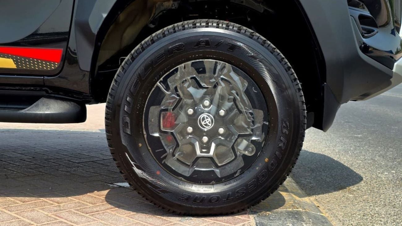 تويوتا هيلوكس GR SPORT 4.0L GR-S | 4 Door | Double Cabin | Automatic | Petrol | V6