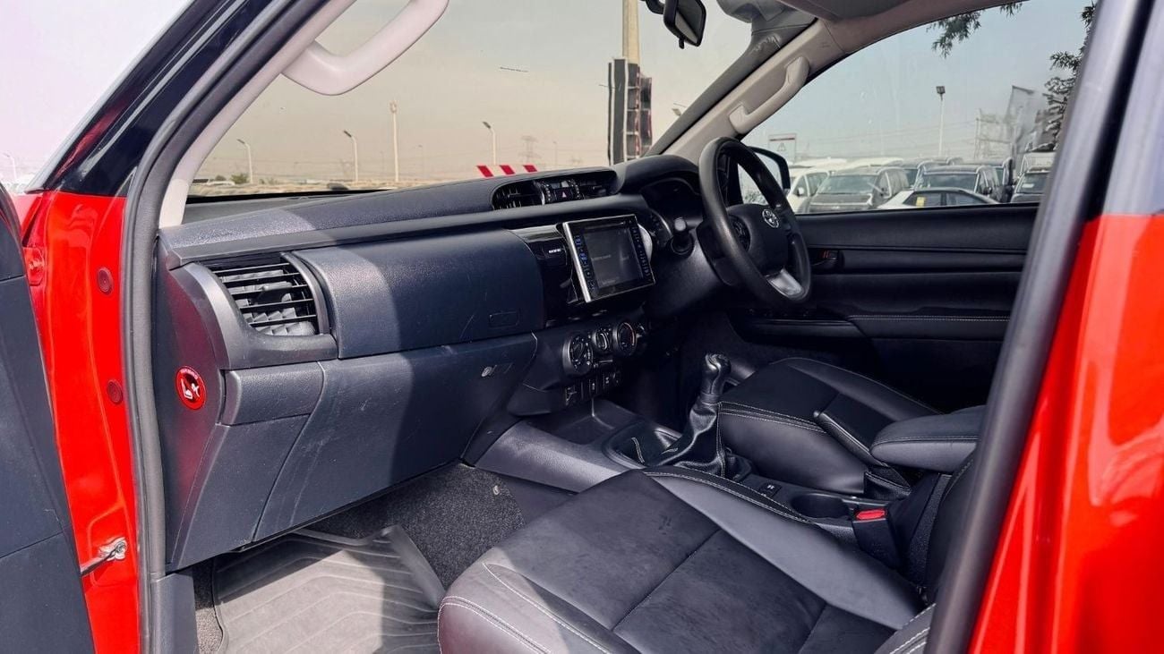 Toyota Hilux FULLY OFF-ROAD MODIFIED | 2.8L DIESEL ENGINE | MANUAL TRANSMISSION | RHD