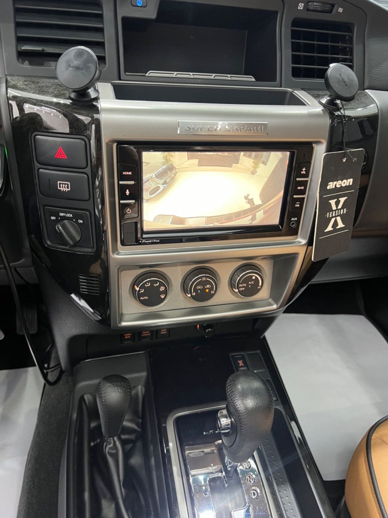 Nissan Patrol Super Safari