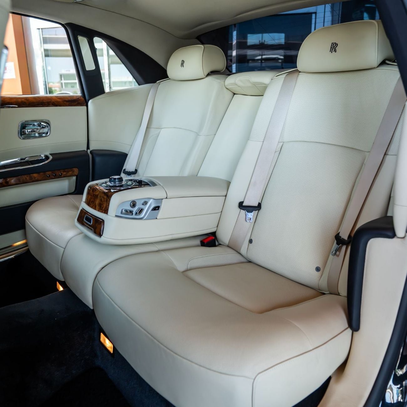 Rolls Royce Ghost 2010 ROLLS ROYCE GHOST  DONE ONLY 10,000KM