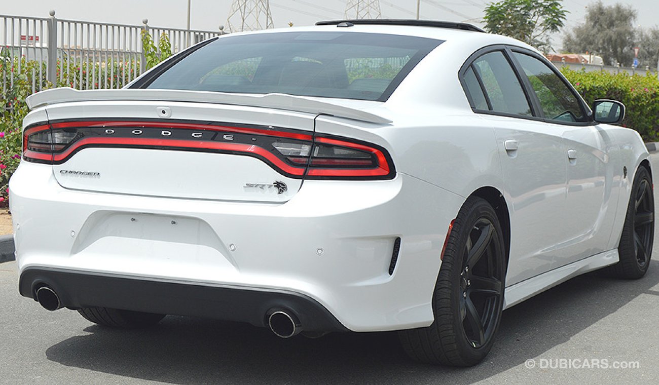 Dodge Charger Hellcat 2018, V8 6.2L 0km, GCC Specs with 3 Years or 100K km Warranty