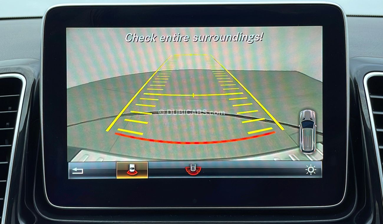 Mercedes-Benz GLE 400 STD 3 | Under Warranty | Inspected on 150+ parameters