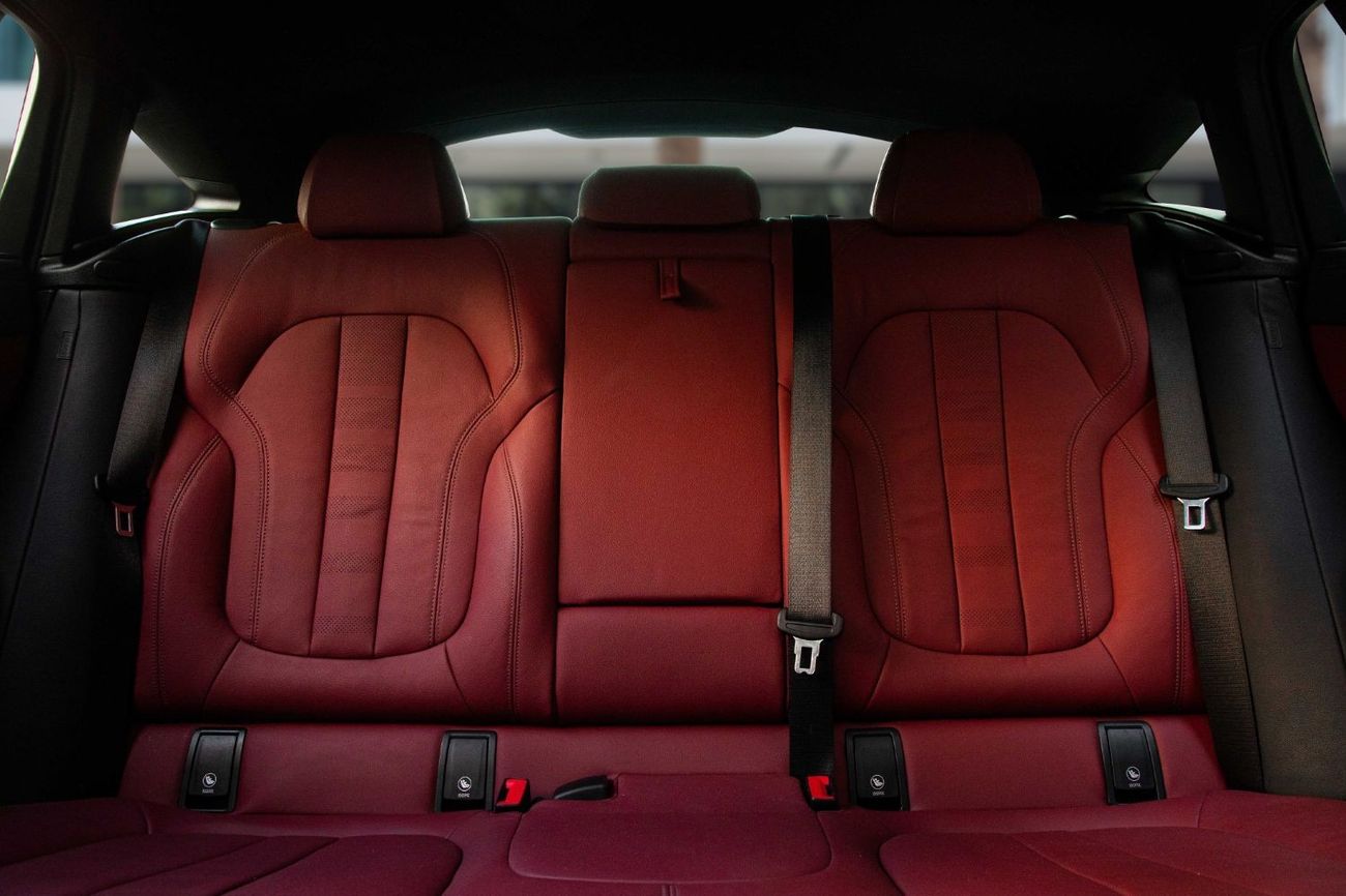 BMW X6 M - Kit | 4,994 P.M  | 0% Downpayment | Agency Warranty