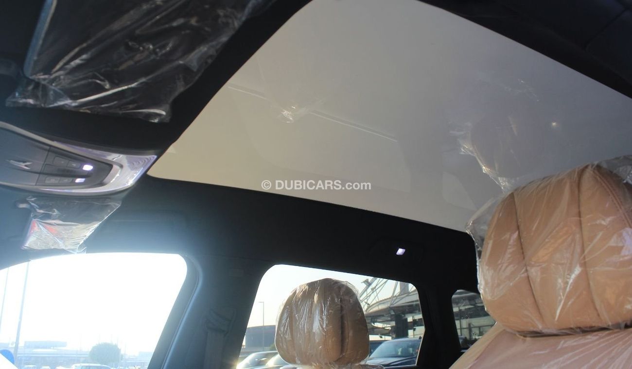 فويا فري Luxury Electric Car AWD 2022 Model Year only for export