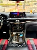 لكزس LX 570 LX 570 Signature GCC Specs in Excellent Condition