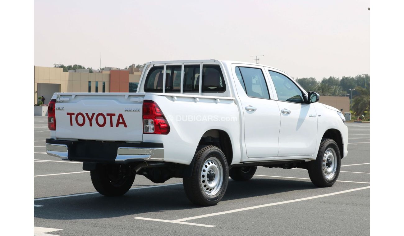 Toyota Hilux 2022 | HILUX M/T 4X4 2.4L FABRIC SEATS RED INTERIOR BASIC WITH GCC SPECS - EXPORT ONLY