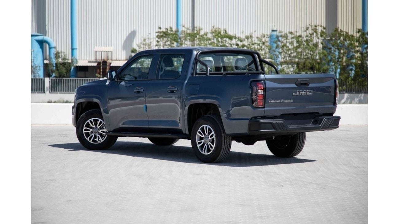 JMC Grand Avenue 2024 JMC Grand Avenue 2.3 DV 4X4 - Cosmic Blue inside Black | Export Only