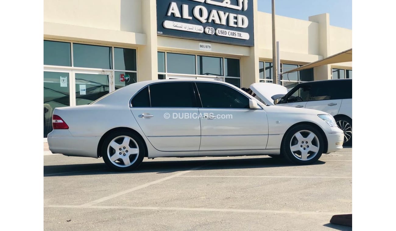 لكزس LS 430 لكزس ال اس 430 خليجي بحاله ممتازه بدون حوادث