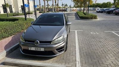 فولكس واجن جولف ار