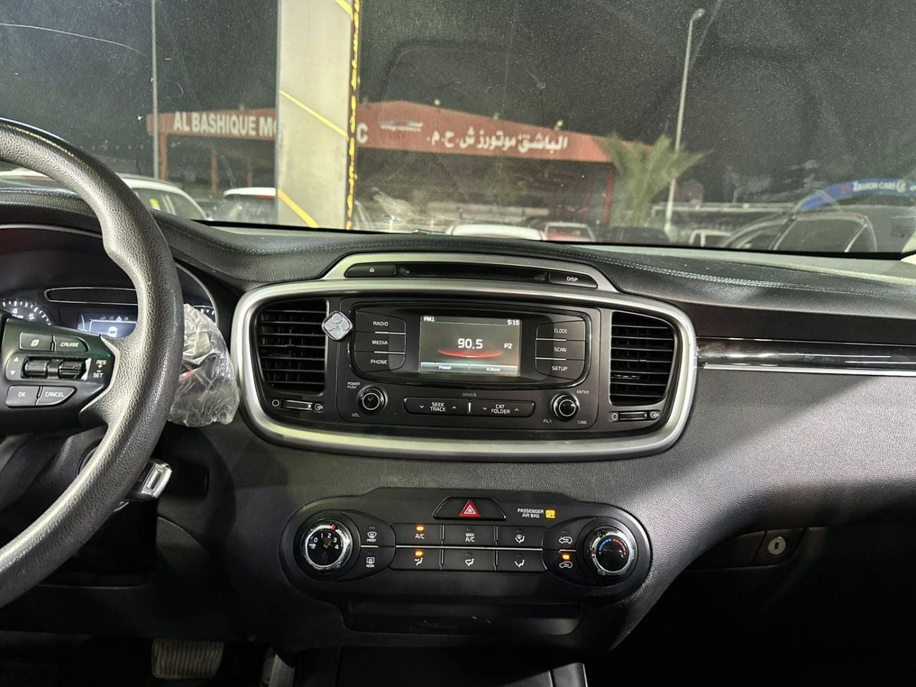 كيا سورينتو Base 2.4L FWD