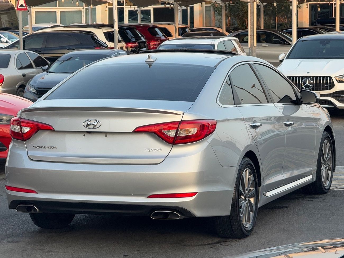 Hyundai Sonata Sport 2.0L