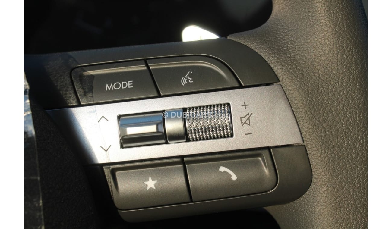 Hyundai Sonata Medium option 2.5 L   Rims 17