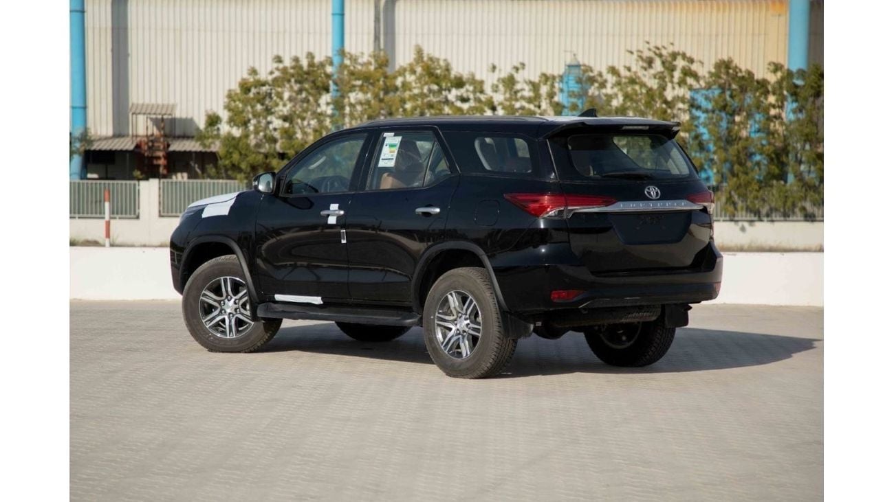 Toyota Fortuner 2023 Toyota Fortuner 4X4 2.4 17'I AL - Black inside Chamois | Export Only