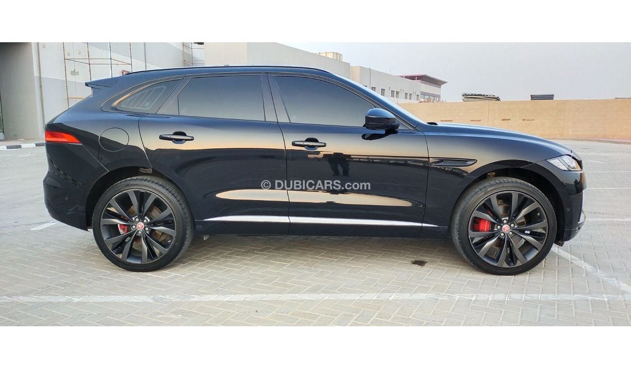 جاكوار F بيس جاكوار اف بيس سوبرجارج