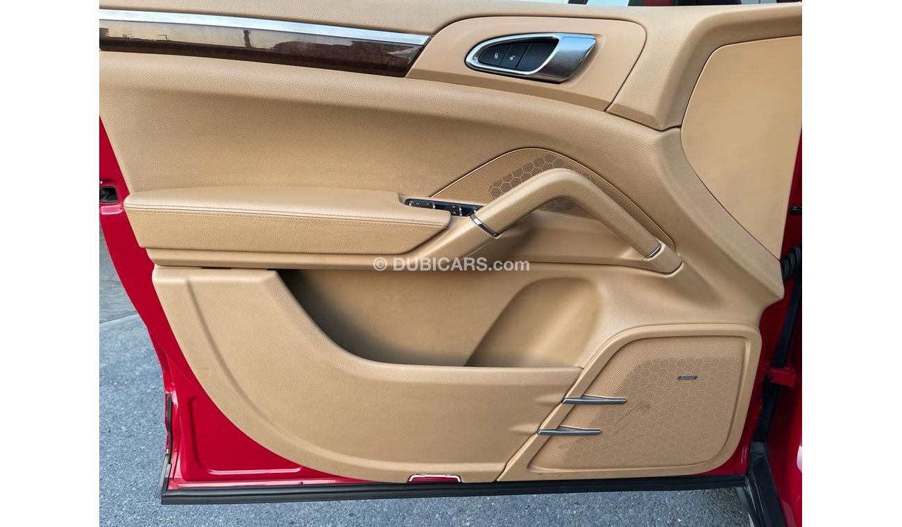 Porsche Cayenne Porsche Cayenne S_Gcc_2014_Excellent_Condition _Full option