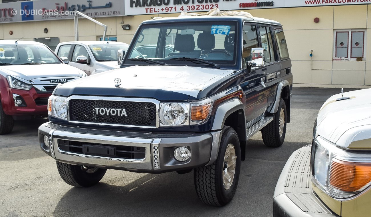 Toyota Land Cruiser LX