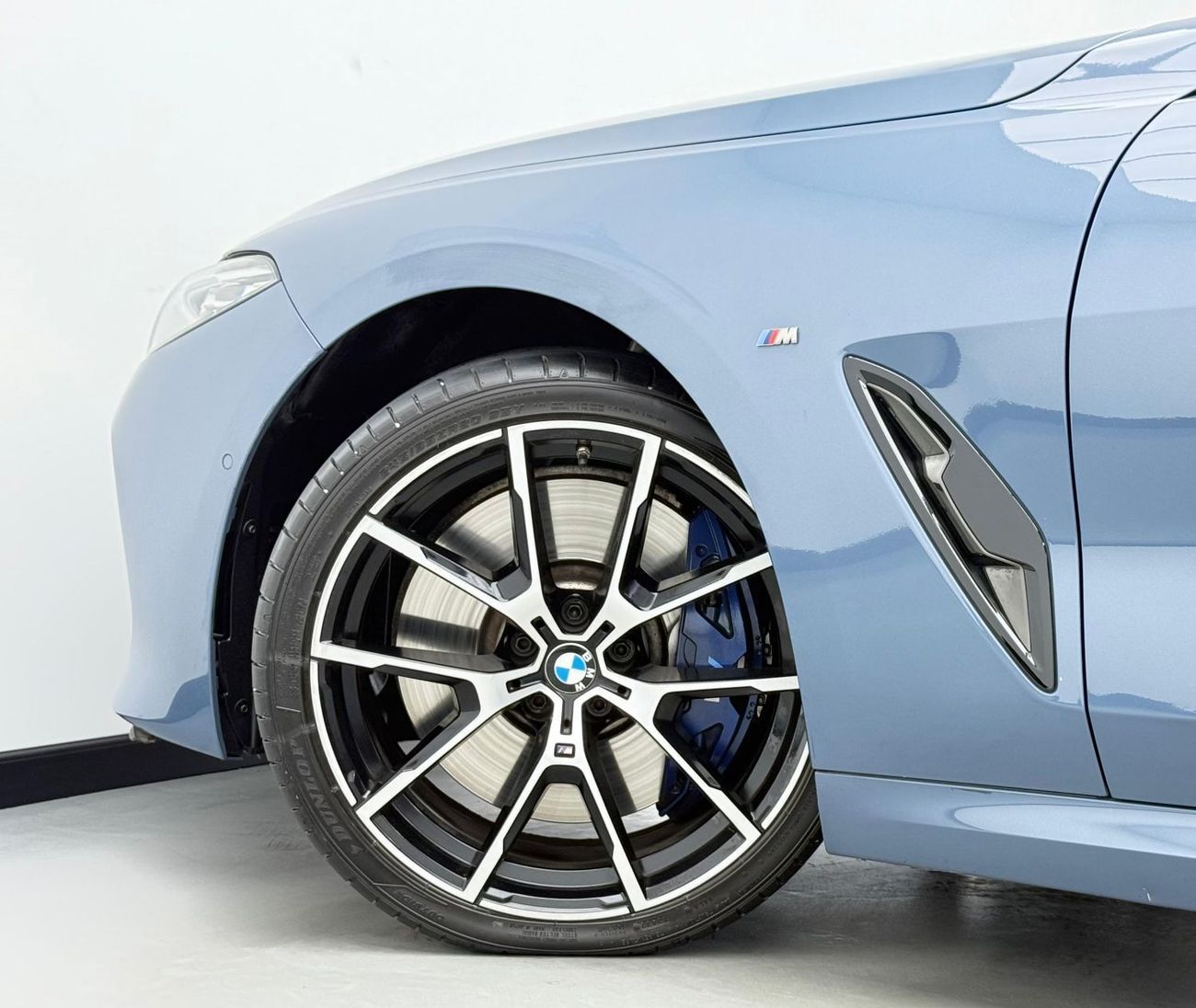 BMW M850i xDrive 4.4L 2019 BMW M850i xDrive Individual Carbon Core, 1 Year Warranty, FSH, GCC