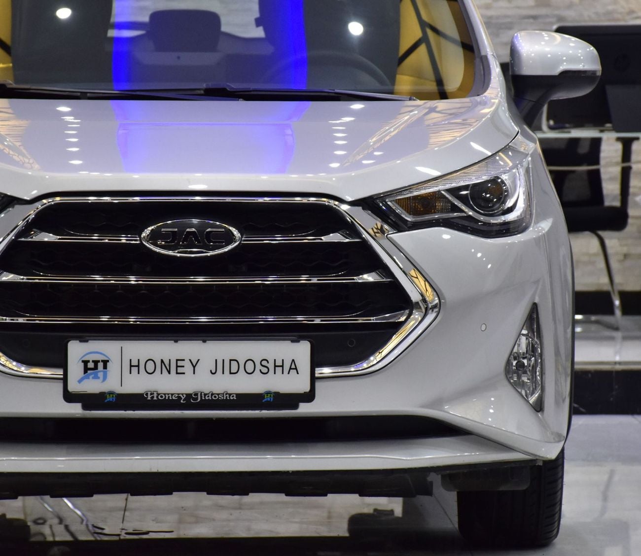 جاك S3 STANDARD عرض ممتاز لسيارة جاكوار S3 (موديل 2019) باللون الفضي بمواصفات خليجية