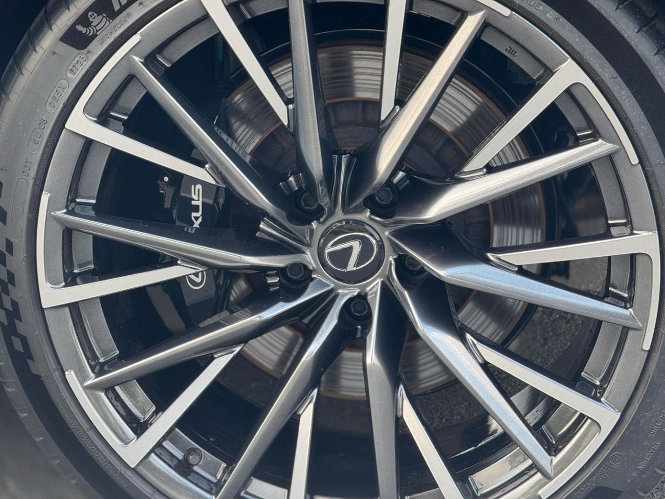 Lexus LC500 Sport 5.0L CANADA SPEC NEAT AND CLEAN