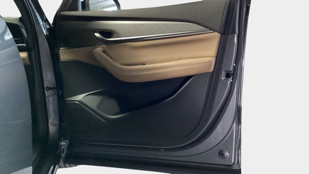 رينو كوليوس Iconic | شامل الضمان | 0 ﺪﻔﻋﺓ ﺃﻮﻟﻯ