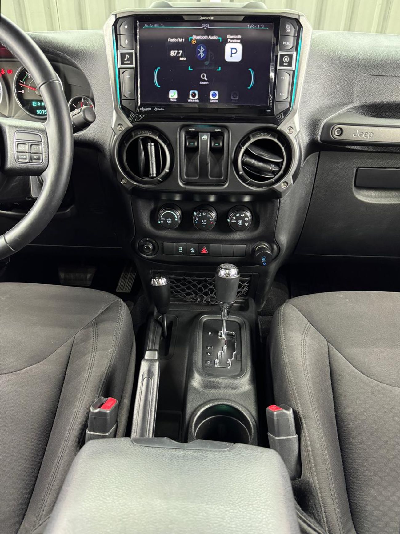 Jeep Wrangler Rubicon 3.6L A/T (5 Seater) 2018 Jeep Wrangler, Warranty, Service History, Excellent Condition, GCC