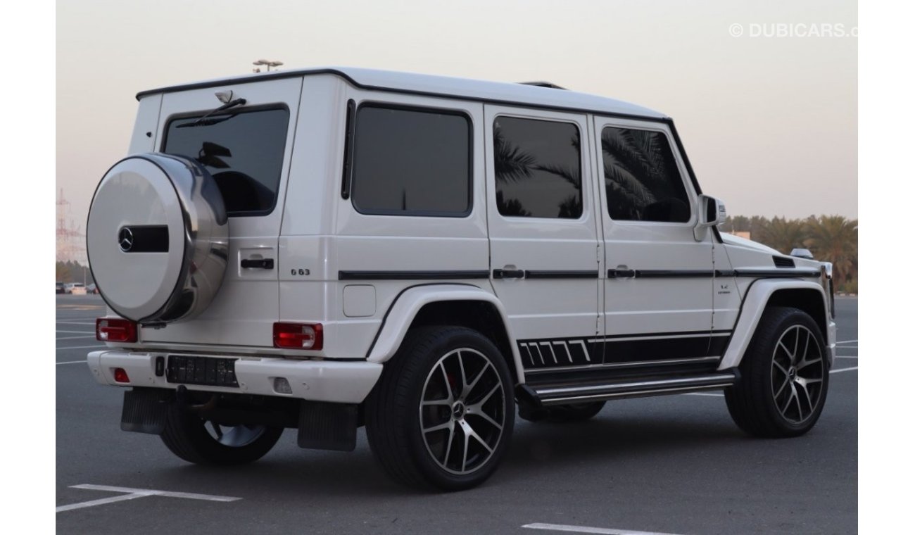 Mercedes-Benz G 55 AMG Upgraded to 2016 outside