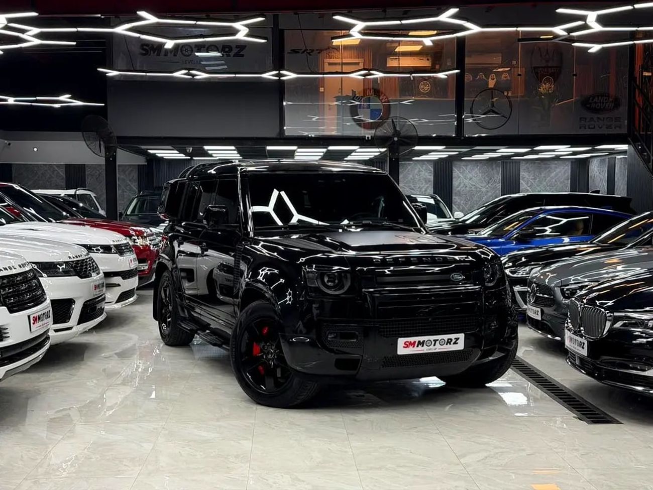 Land Rover Defender 110 HSE (P400) Black Edition | LR Warranty/Service | Full PPF | P400 HSE