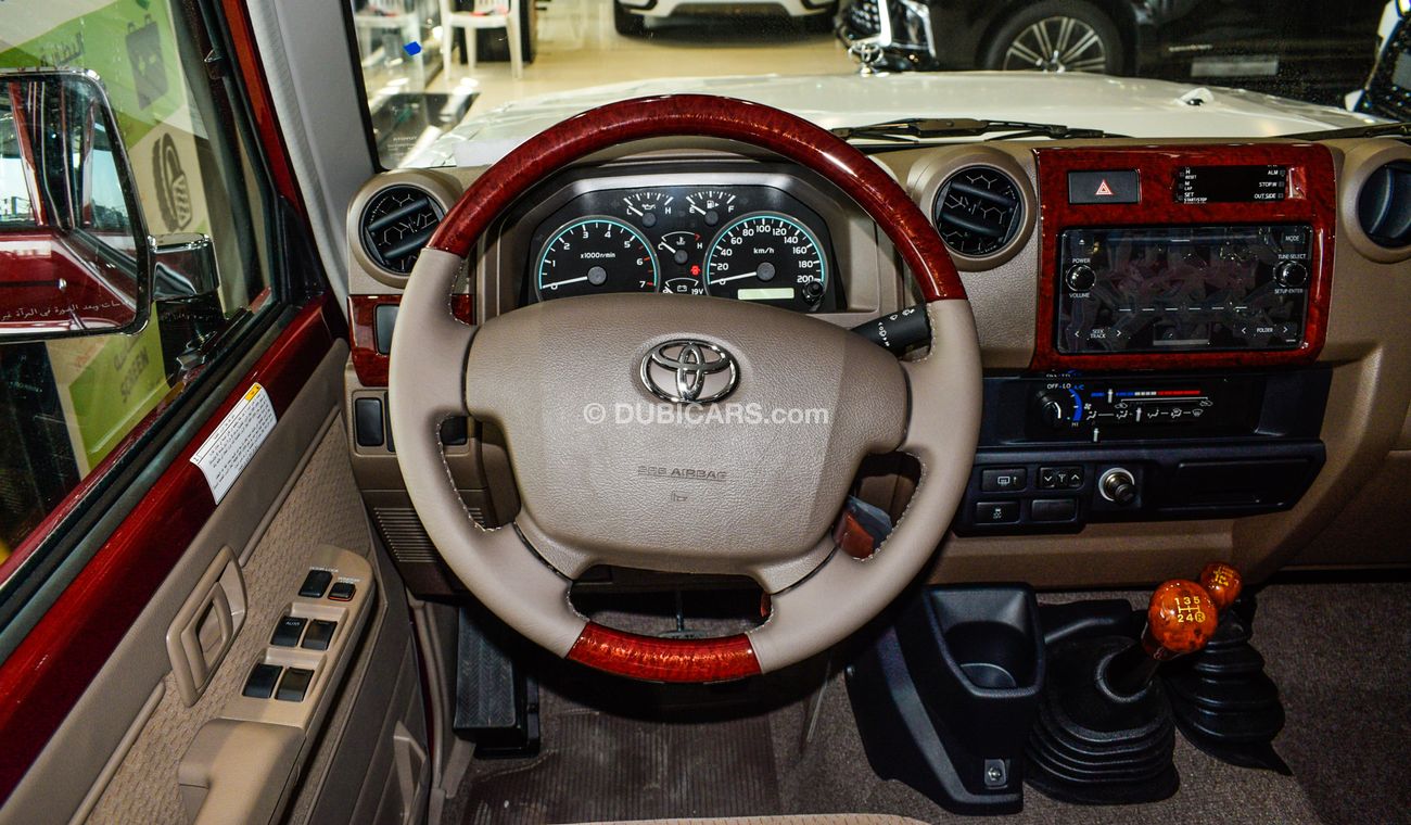 Toyota Land Cruiser 70