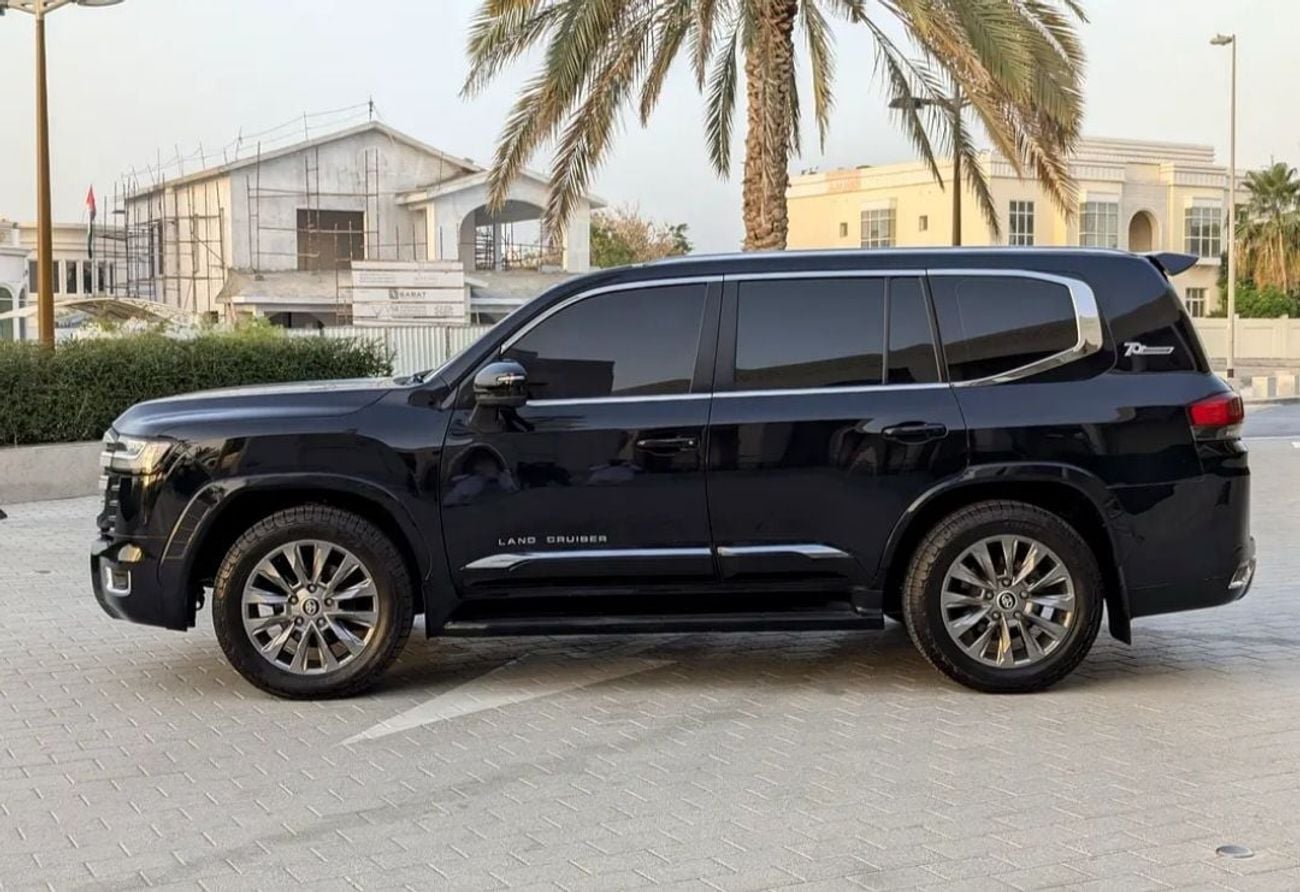 Toyota Land Cruiser Toyota landcruise 2021Model Facelifted 2025 4.0L v6 GXR petrol Engine Colour Black push start Transm