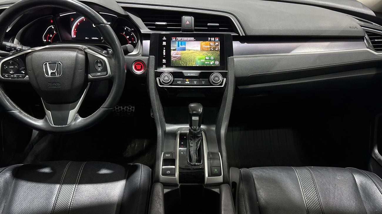 Honda Civic RS 2018 | AED 742/Month | 0 DP | 30 Day Return | Warranty | Service History