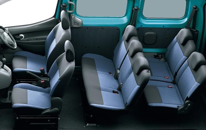 نيسان إيفاليا interior - Seats