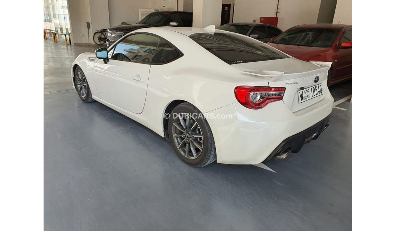 سوبارو BRZ للبيع سوبارو بي آر زد.... موديل 2016.... خليجي