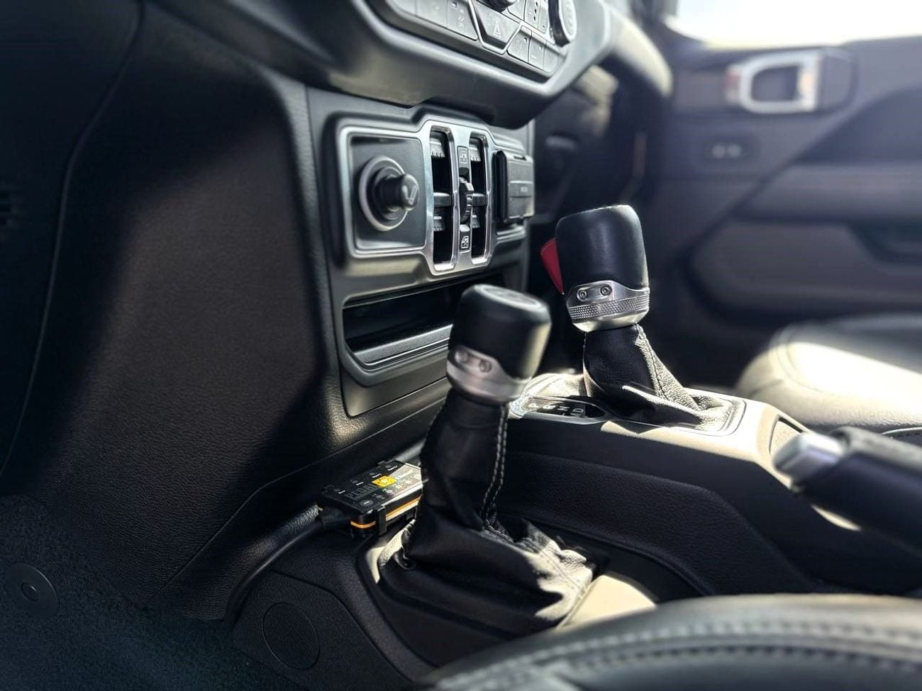 جيب رانجلر Unlimited Sahara 3.6L