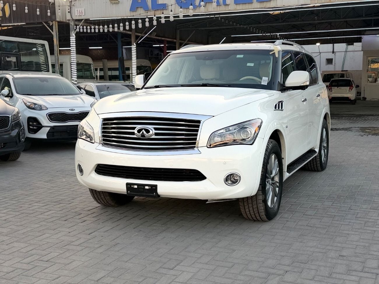 Infiniti QX80 Excellence 5.6L