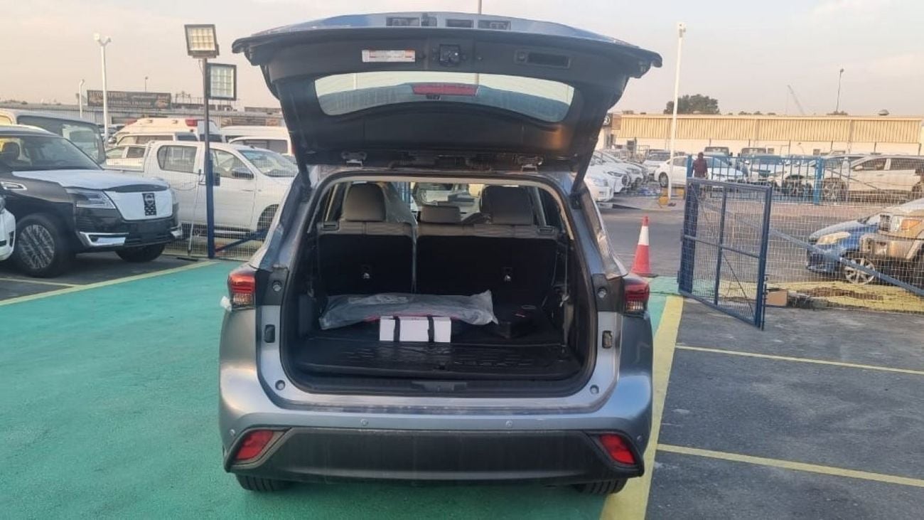 Toyota Highlander 2024 TOYOTA HIGHLANDER GLE 2.5L HYBRID AUTOAMTIC SUNROOF AWD ZERO KM