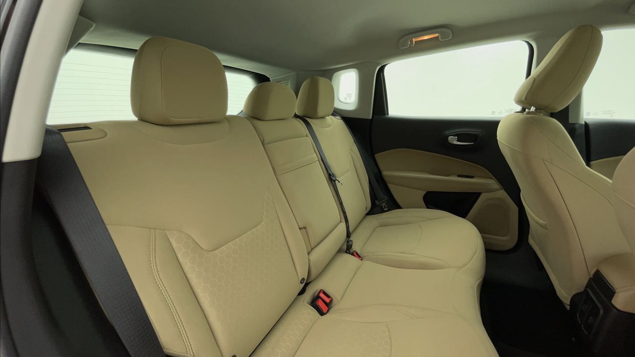 جيب كومباس LONGITUDE 2.4 | بدون دفعة مقدمة | اختبار قيادة مجاني للمنزل