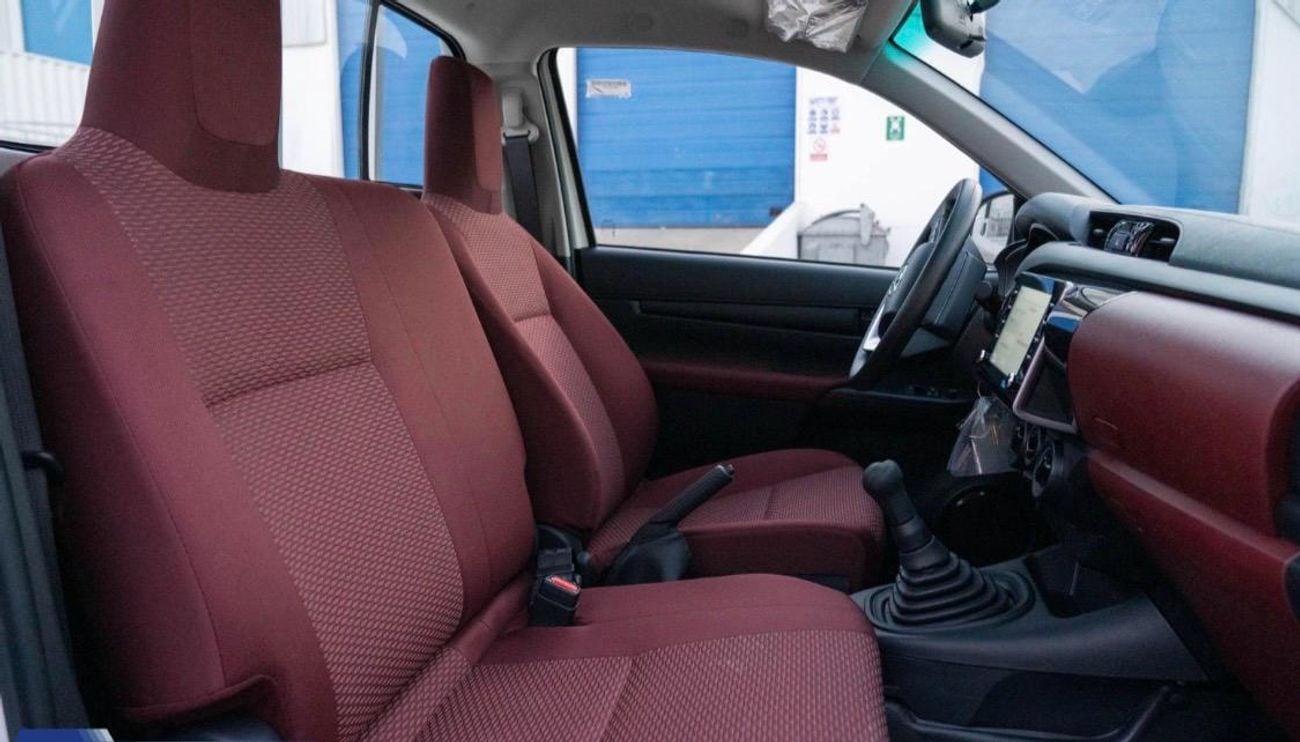 تويوتا هيلوكس 2.0l single cabin manual