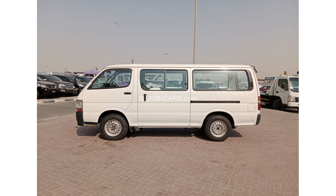 Toyota Hiace TOYOTA HIAVE VAN RIGHT HAND DRIVE (PM1309)