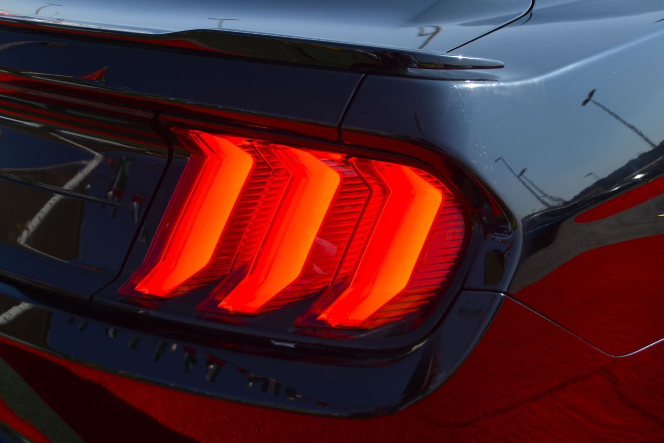 Ford Mustang GT Premium 5.0L V8